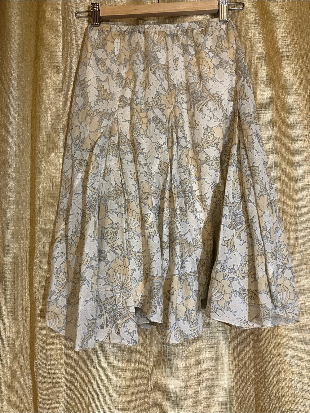 Max Studio Beige and Light Gray Floral Circle Skirt